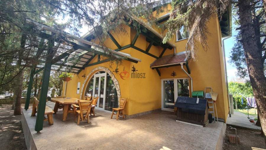 Albérlet, kiadó házrész, Dunaharaszti