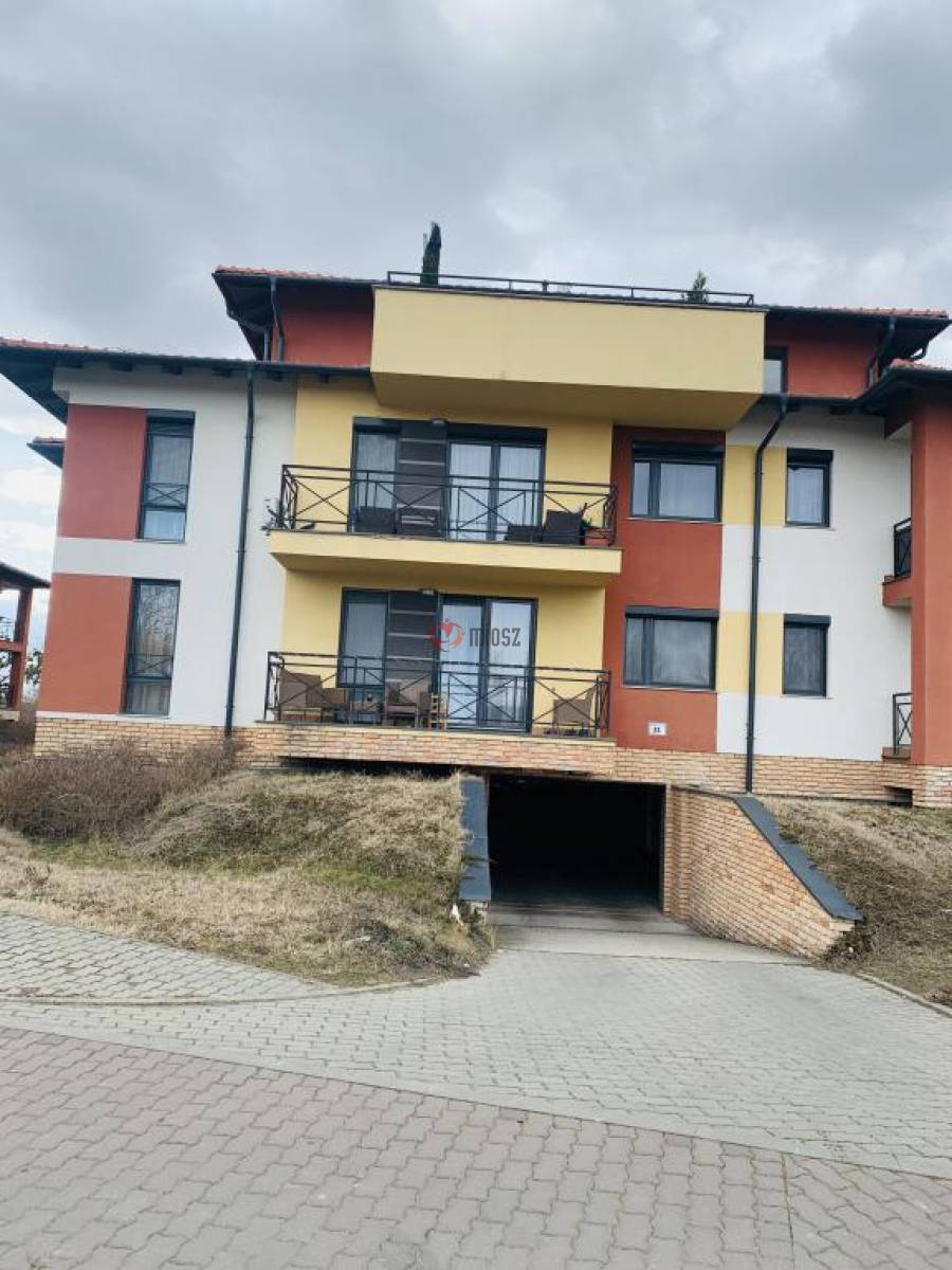 Albérlet, kiadó téglalakás, Tata