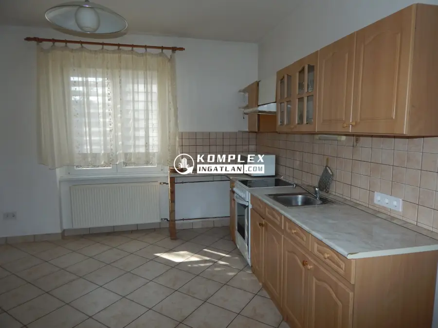 Albérlet, kiadó téglalakás, Tatabánya