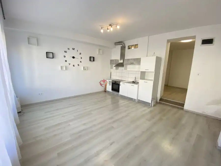 Albérlet, kiadó új építésű téglalakás, Vác
