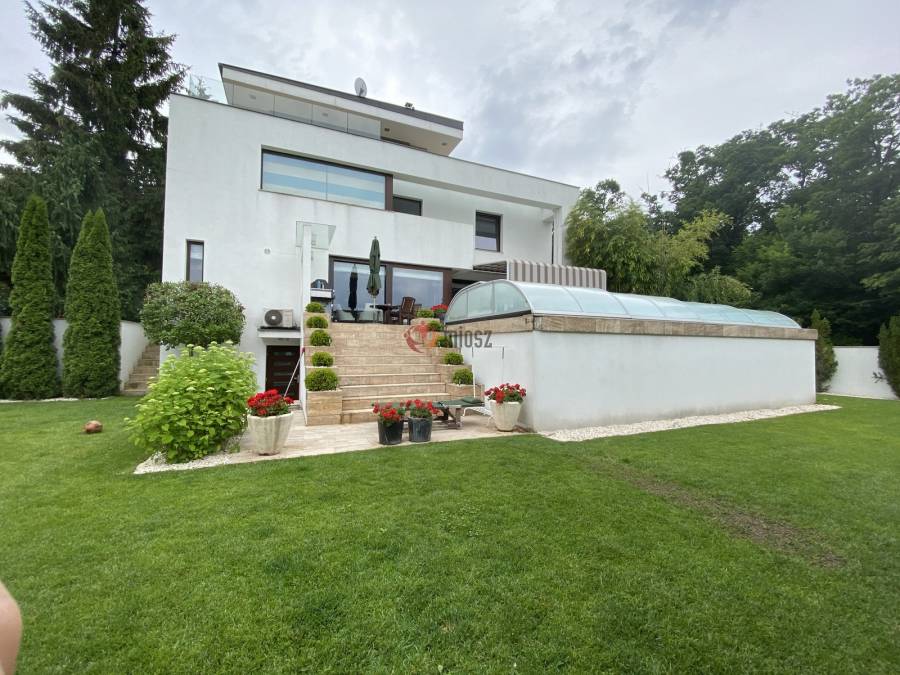 Albérlet, kiadó újépítésű villa, Budapest, II. kerület