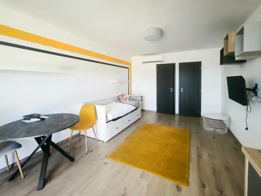 Albérlet, kiadó újszerű családi ház, Gerjen