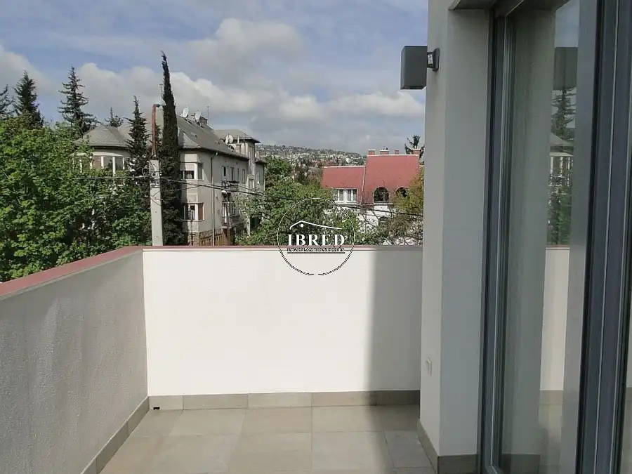 Albérlet, kiadó újszerű téglalakás, Budapest, XI. kerület