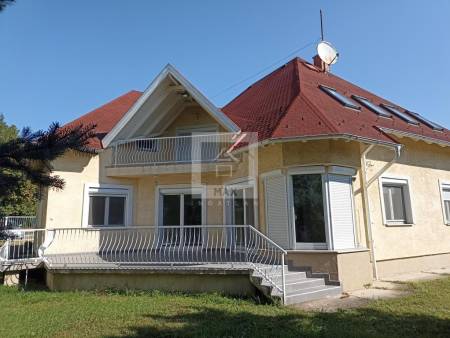 kiadó családi ház, Budaörs