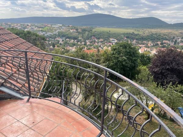 kiadó családi ház, Pomáz