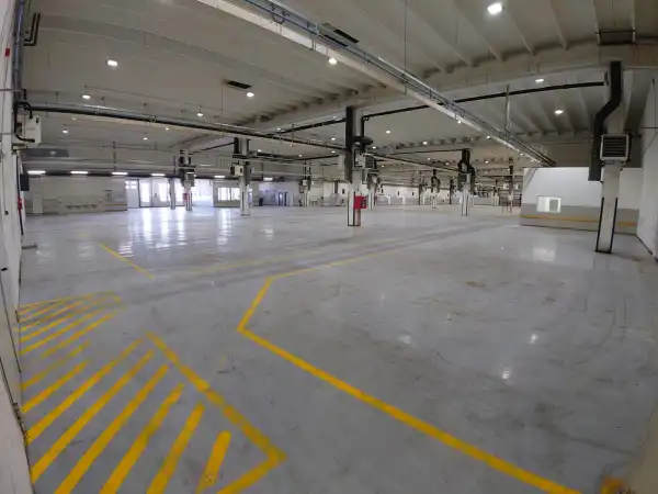 Kiadó csarnok, Győr 2977 m² 5.23 M Ft/hó + Áfa