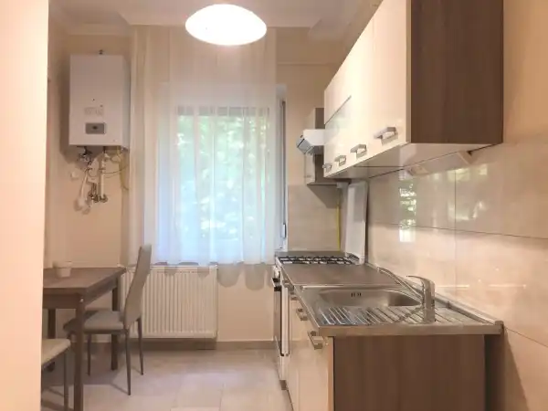 Kiadó ingatlan, Békéscsaba 1 szoba 41 m² 130 E Ft/hó