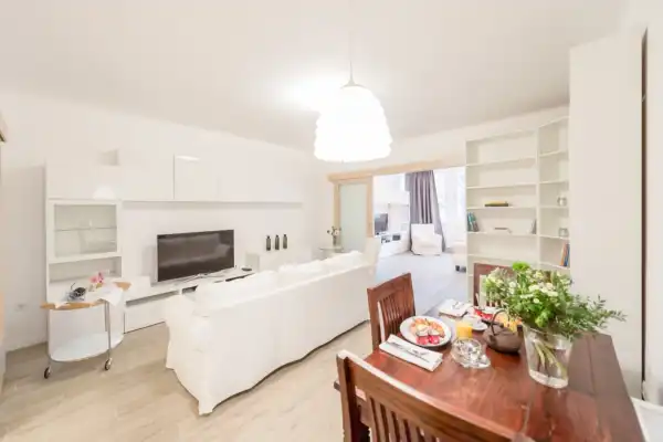 Kiadó ingatlan, Budapest, I. kerület 2 szoba 52 m² 566 E Ft/hó
