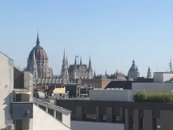 Kiadó ingatlan, Budapest, II. kerület 3+1 szoba 104 m² 350 E Ft/hó