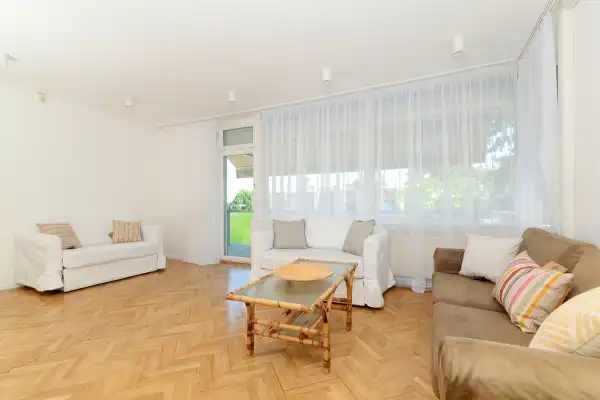 Kiadó ingatlan, Budapest, II. kerület 4 szoba 93 m² 486 E Ft/hó