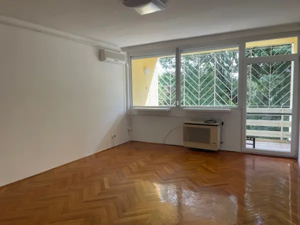Kiadó ingatlan, Budapest, II. kerület 2 szoba 59 m² 300 E Ft/hó