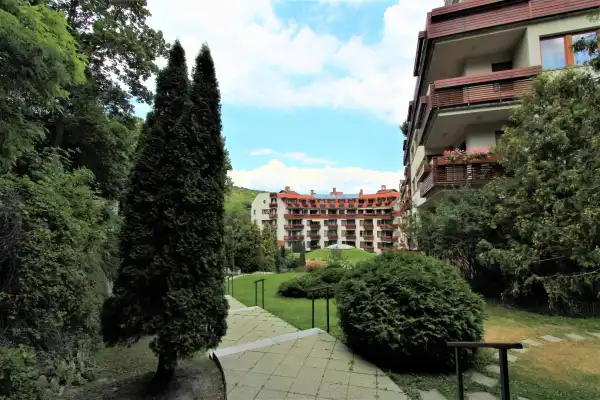 Kiadó ingatlan, Budapest, II. kerület 6 szoba 241 m² 1.37 M Ft/hó