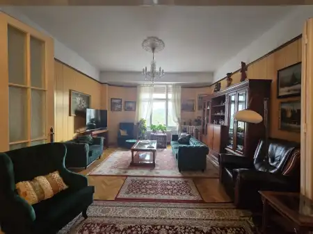 Kiadó ingatlan, Budapest, II. kerület 2+1 szoba 110 m² 499 E Ft/hó