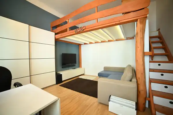 Kiadó ingatlan, Budapest, III. kerület 1 szoba 29 m² 210 E Ft/hó