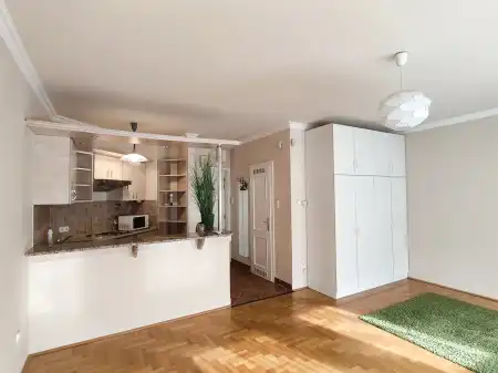 Kiadó ingatlan, Budapest, III. kerület 1 szoba 33 m² 190 E Ft/hó