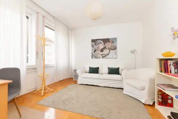 Kiadó ingatlan, Budapest, V. kerület 3 szoba 68 m² 404 E Ft/hó