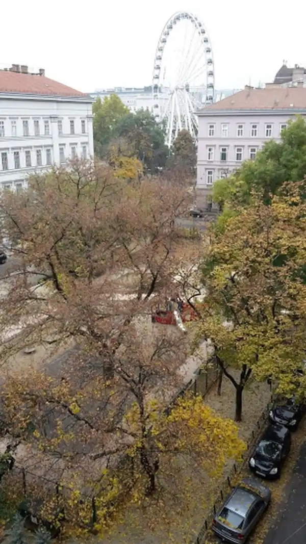 Kiadó ingatlan, Budapest, V. kerület 3 szoba 101 m² 564 E Ft/hó