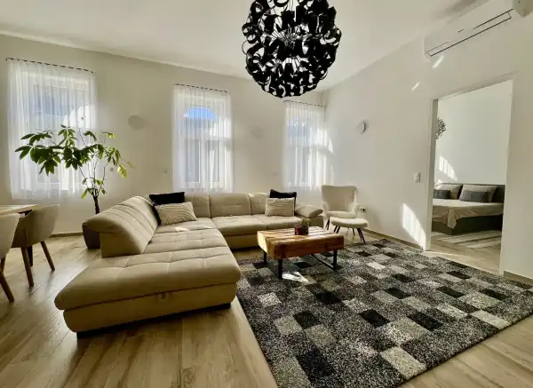 Kiadó ingatlan, Budapest, V. kerület 3 szoba 112 m² 1.1 M Ft/hó