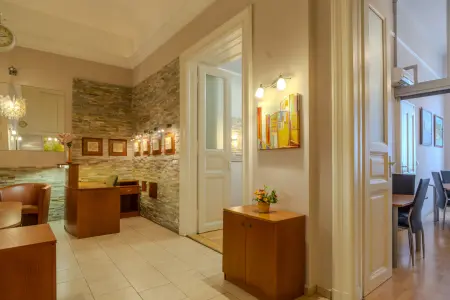 Kiadó ingatlan, Budapest, VI. kerület 2+2 szoba 82 m² 450 E Ft/hó