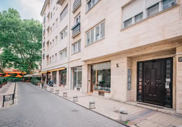 Kiadó ingatlan, Budapest, VI. kerület 3 szoba 80 m² 501 E Ft/hó