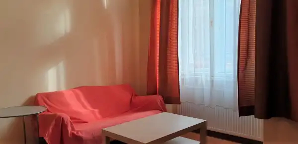 Kiadó ingatlan, Budapest, VII. kerület 2 szoba 50 m² 220 E Ft/hó