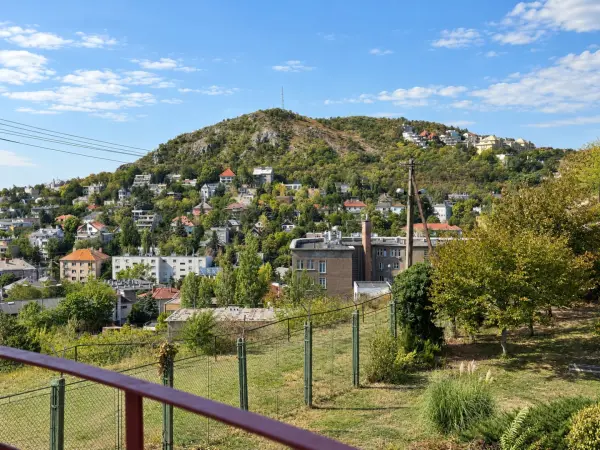 Kiadó ingatlan, Budapest, XI. kerület 6 szoba 165 m² 878 E Ft/hó
