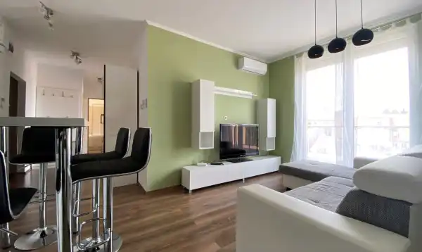 Kiadó ingatlan, Budapest, XIV. kerület 3 szoba 55 m² 280 E Ft/hó