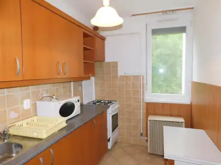 kiadó ingatlan, Eger