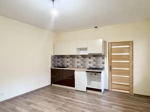 Kiadó ingatlan, Eger 3 szoba 55 m² 180 E Ft/hó