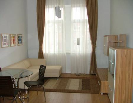 kiadó ingatlan, Győr
