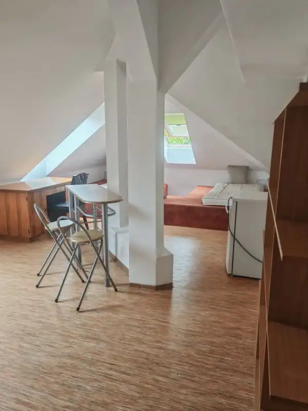 Kiadó ingatlan, Győr 1 szoba 20 m² 142 E Ft/hó + Áfa