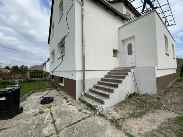 Kiadó ingatlan, Kecskéd 1 szoba 39 m² 120 E Ft/hó