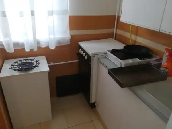 Kiadó ingatlan, Nyíregyháza 1 szoba 27 m² 80 E Ft/hó