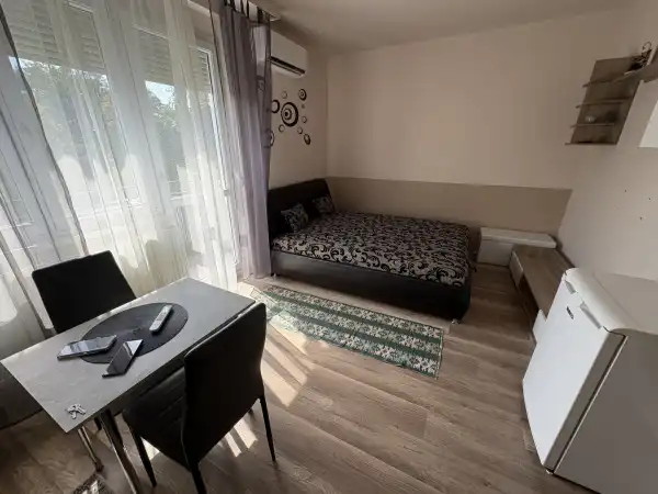 Kiadó ingatlan, Nyíregyháza 1 szoba 27 m² 85 E Ft/hó