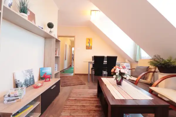 Kiadó ingatlan, Orosháza 1 szoba 39 m² 90 E Ft/hó