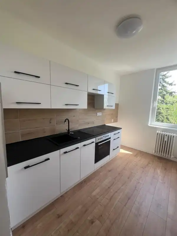 Kiadó ingatlan, Oroszlány 2 szoba 50 m² 160 E Ft/hó