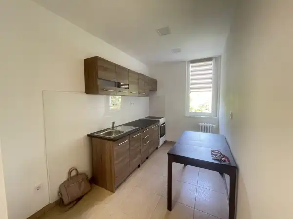 Kiadó ingatlan, Oroszlány 2 szoba 50 m² 145 E Ft/hó