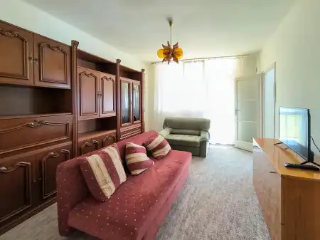 kiadó ingatlan, Paks