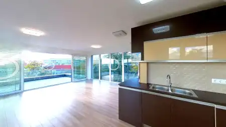 kiadó ingatlan, Pécs