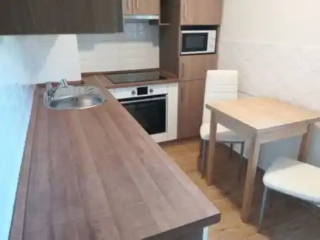 Kiadó ingatlan, Pécs 2 szoba 54 m² 180 E Ft/hó