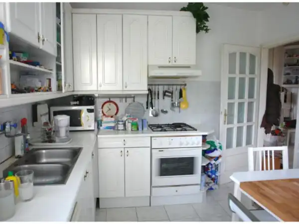 Kiadó ingatlan, Solymár 2+2 szoba 106 m² 180 E Ft/hó