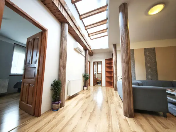 Kiadó ingatlan, Szeged 5+1 szoba 136 m² 1.2 M Ft/hó