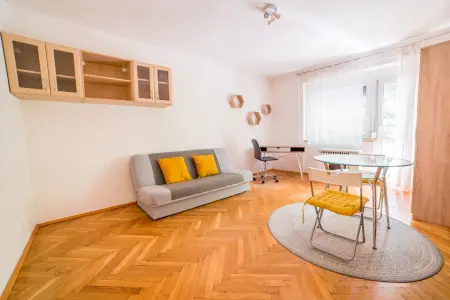 Kiadó ingatlan, Szeged 1 szoba 140 E Ft/hó