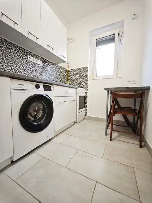 Kiadó ingatlan, Szeged 1 szoba 42 m² 165 E Ft/hó
