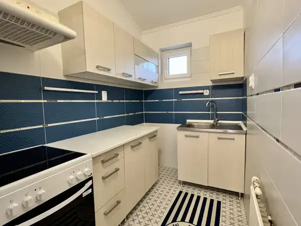 Kiadó ingatlan, Székesfehérvár 1 szoba 50 m² 140 E Ft/hó