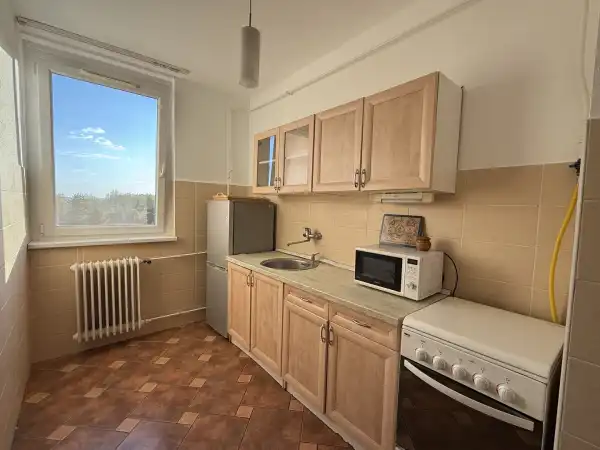 Kiadó ingatlan, Székesfehérvár 2 szoba 56 m² 180 E Ft/hó