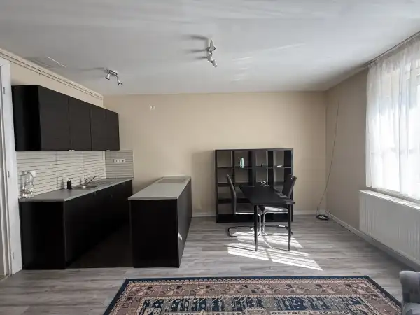 Kiadó ingatlan, Székesfehérvár 2 szoba 50 m² 160 E Ft/hó