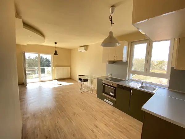 Kiadó ingatlan, Vác 1+2 szoba 63 m² 260 E Ft/hó