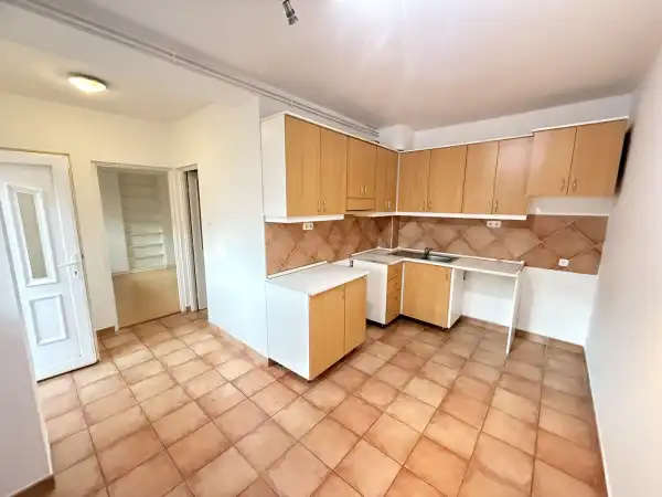 Kiadó ingatlan, Vác 1 szoba 40 m² 150 E Ft/hó