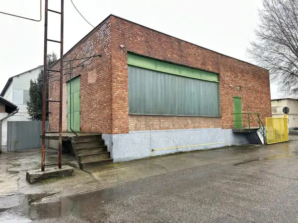 Kiadó ipari ingatlan, Budapest, XXI. kerület 3 szoba 250 m² 404 E Ft/hó
